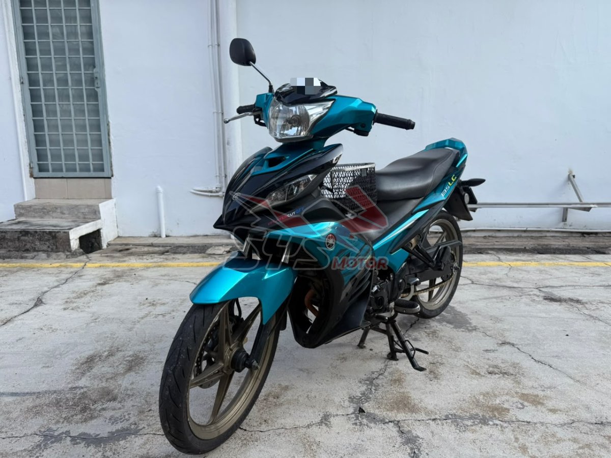 YAMAHA LC135 V7