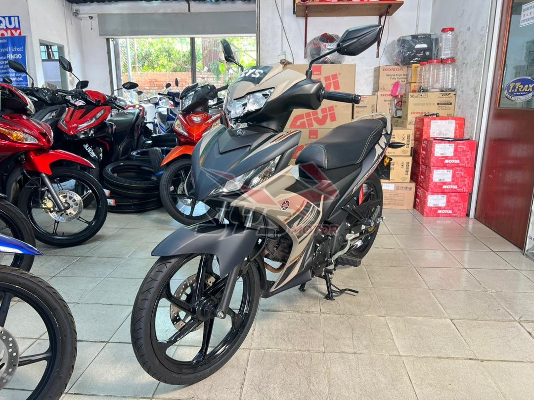 Yamaha LC V8