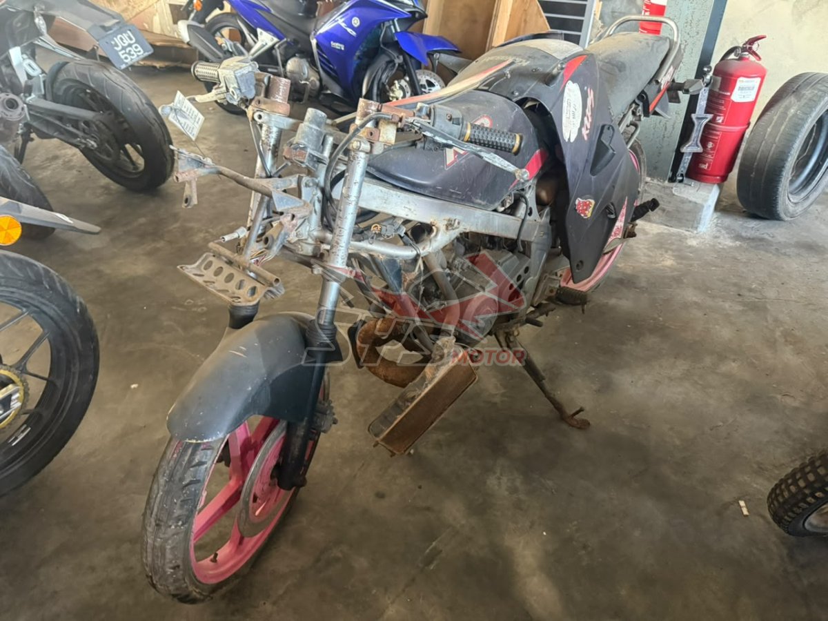 KAWASAKI KR150