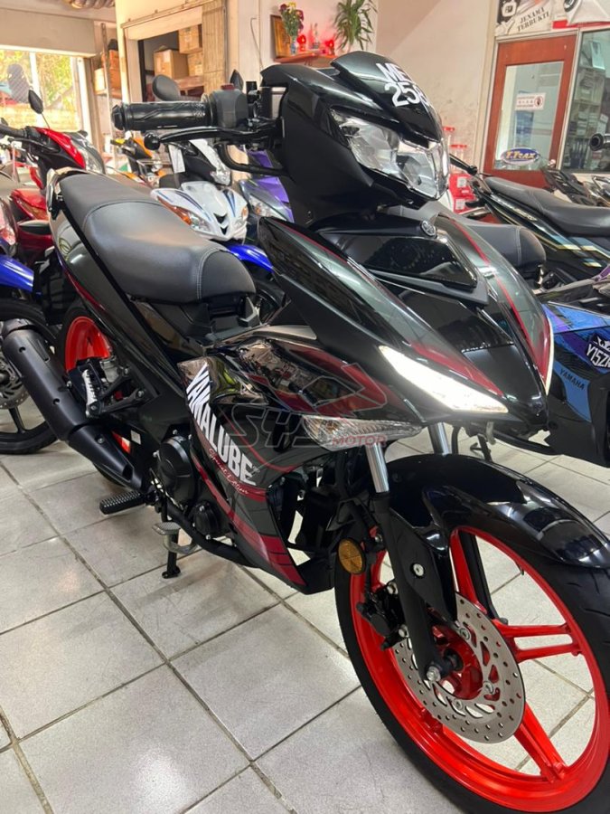 Yamaha Y15ZR