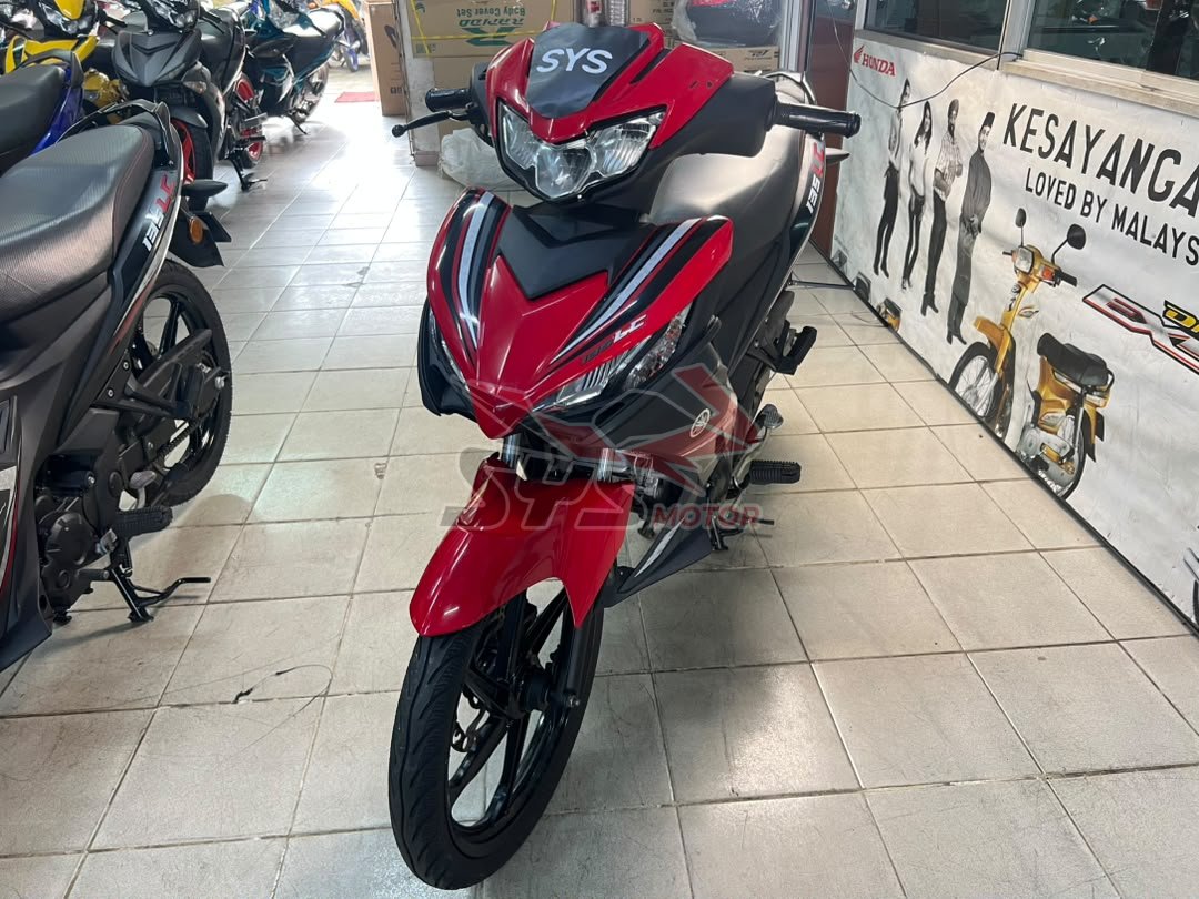 YAMAHA LC135 FI V8