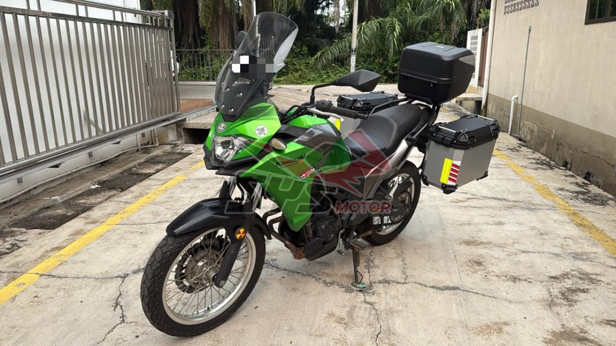 KAWASAKI VERSYS-X 250