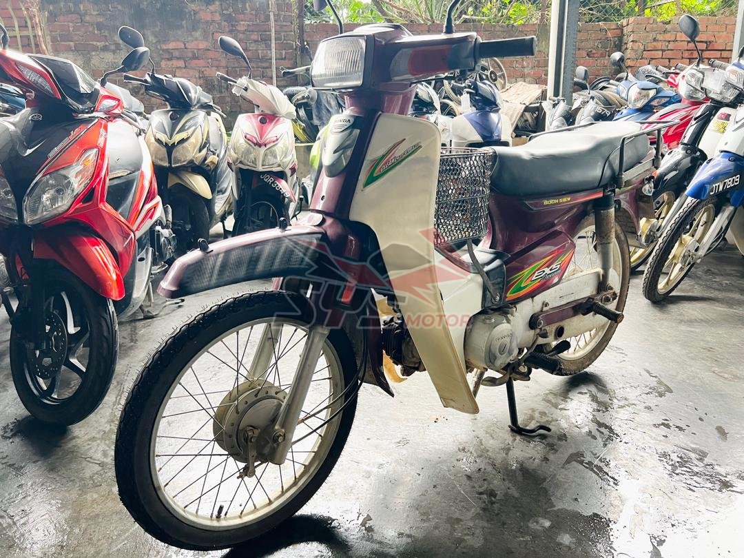HONDA C100